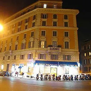 Tourist House Alojamento de Acomodação e Pequeno-almoço Roma