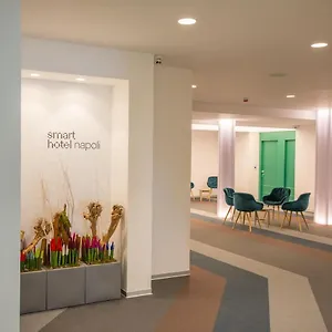 Smart 4*, Νάπολη Ιταλία