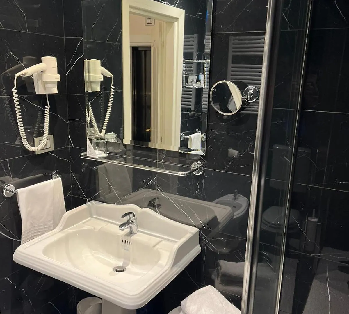 Zanhotel Tre Vecchi Bologna Hotel