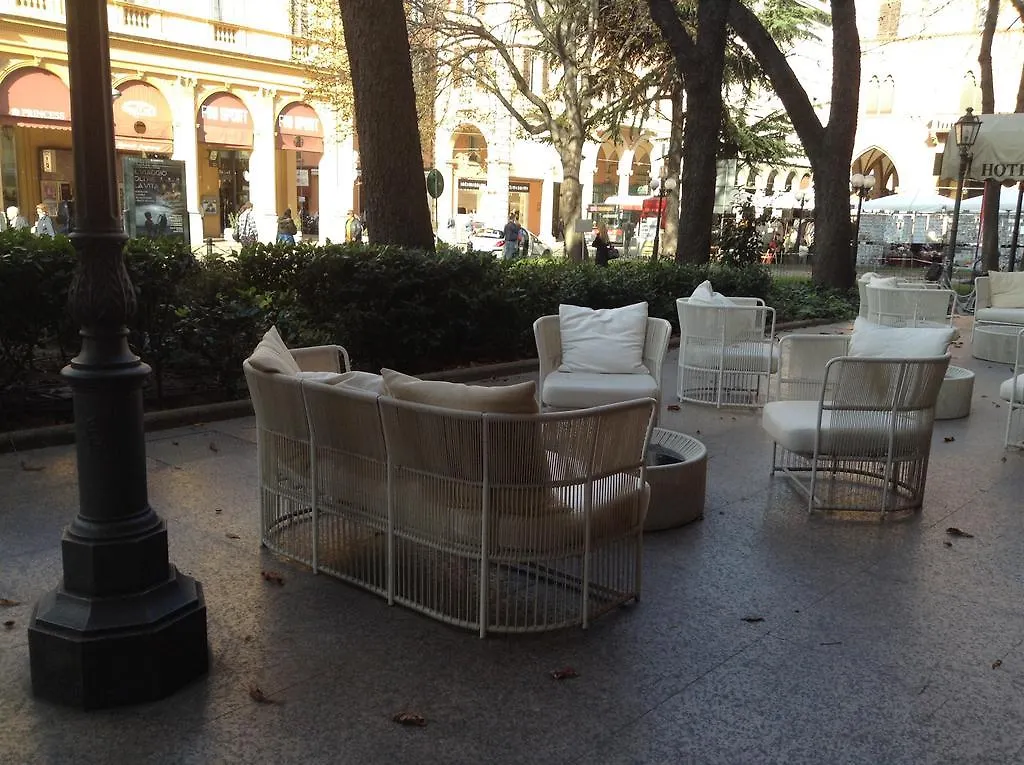 Zanhotel Tre Vecchi Bologna 4*,  Italy