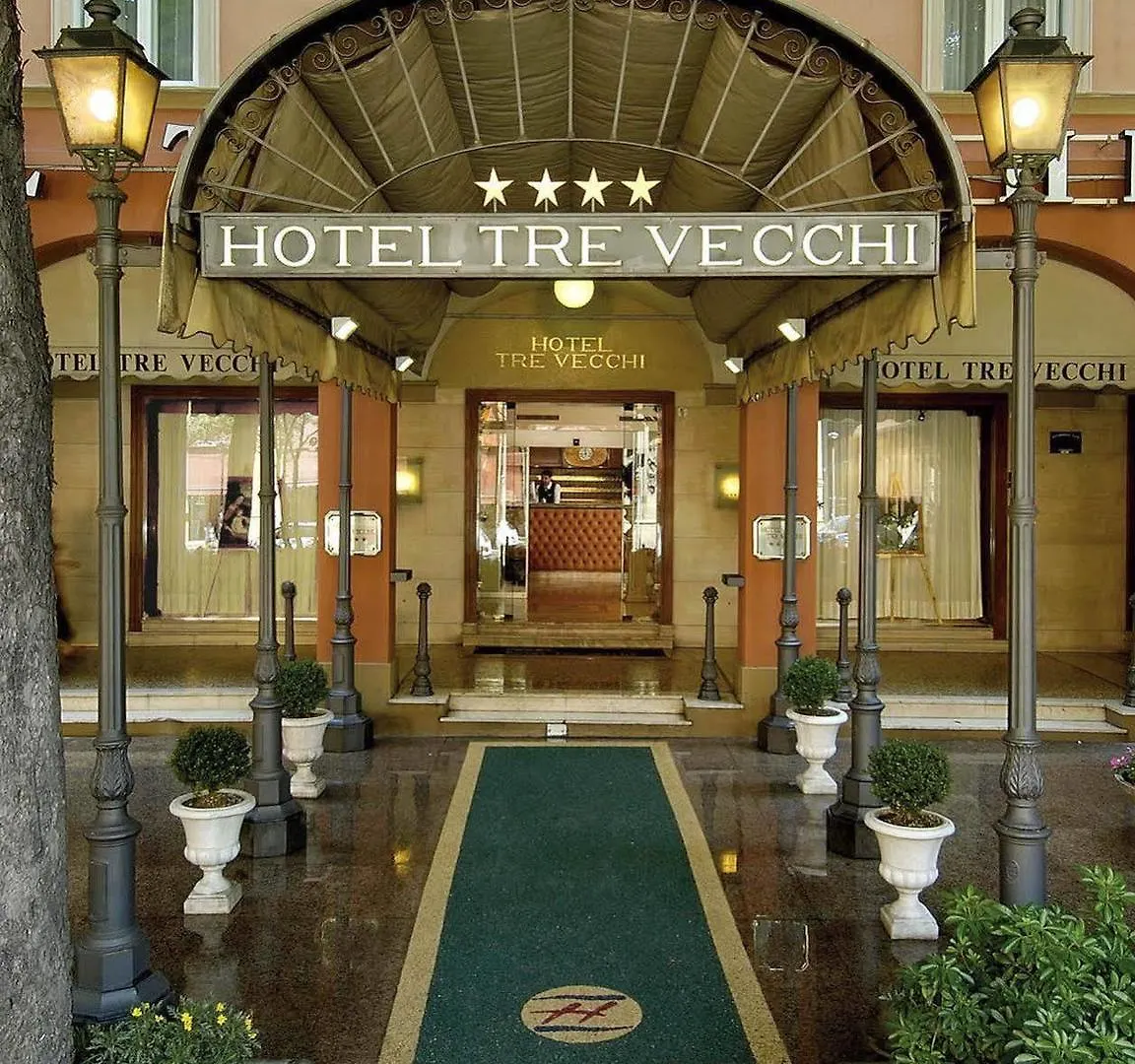 **** Hotel Zanhotel Tre Vecchi Bologna Italy